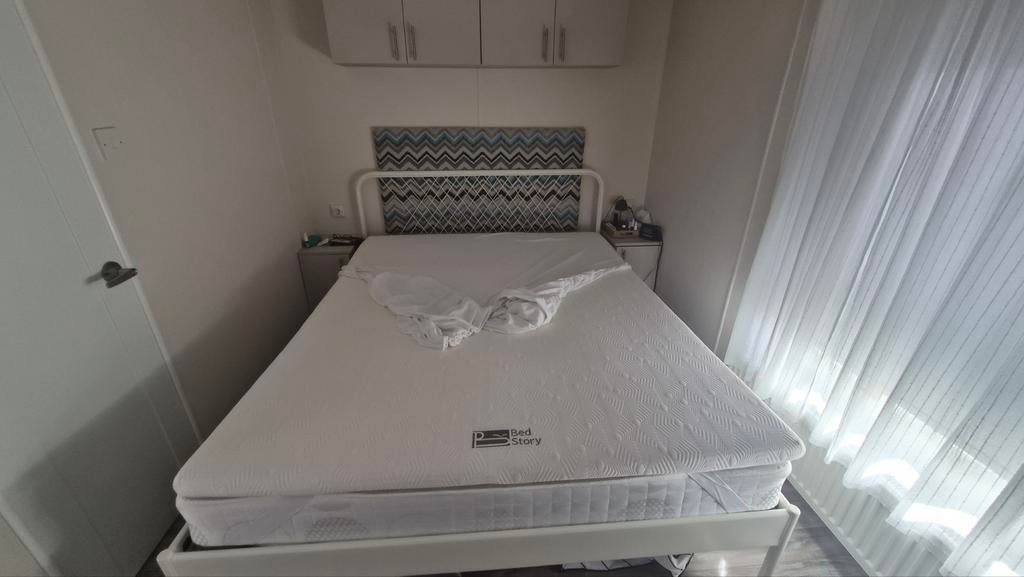 Ikea metalen bed wit mit Boxsprings, Ophalen, Nieuw, Tweepersoons, 160 cm