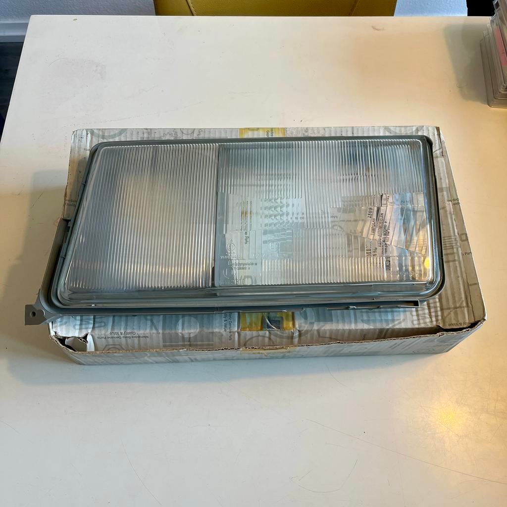 Origineel koplampglas Links W124 -93 NOS OEM, Auto-onderdelen, Verlichting, Ophalen of Verzenden, Nieuw, Mercedes-Benz