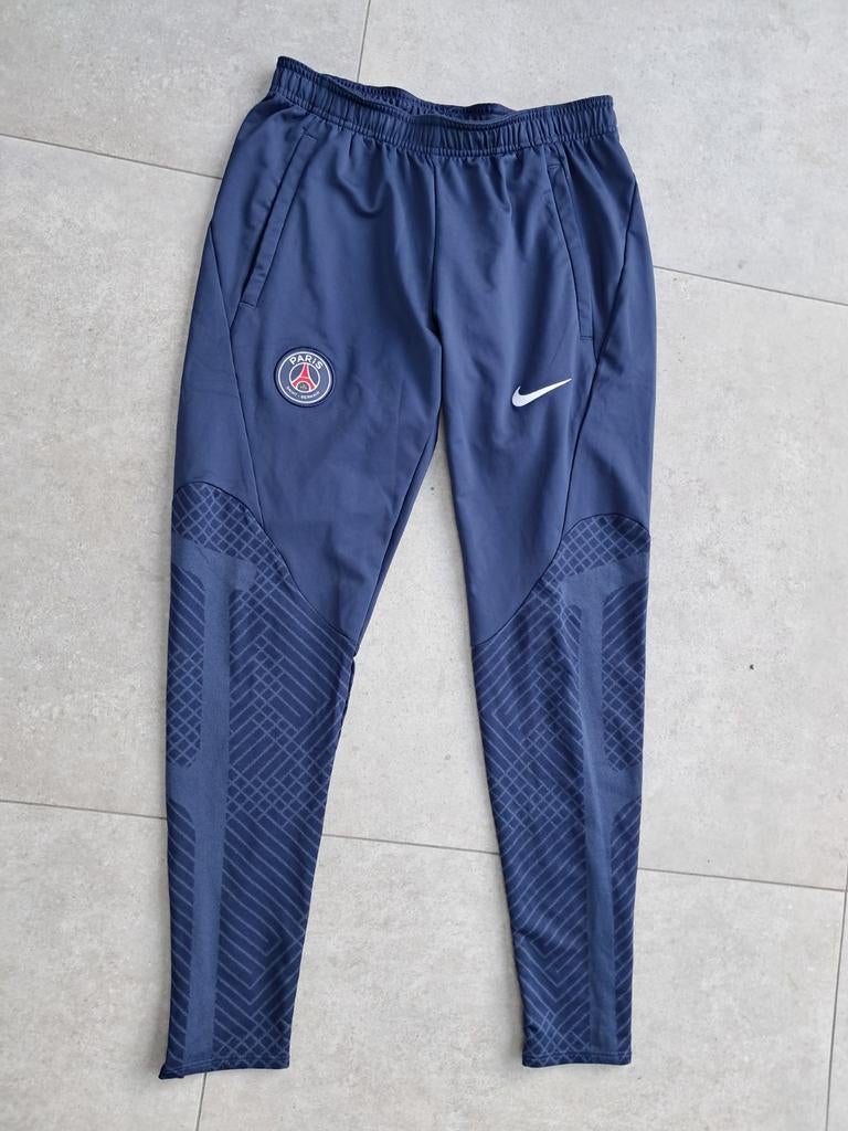 Paris Saint-Germain Slim Fit Trainingsbroek Maat S, Sport en Fitness, Voetbal, Ophalen of Verzenden, Zo goed als nieuw
