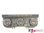 Kachel Bedieningspaneel van een Skoda Octavia
