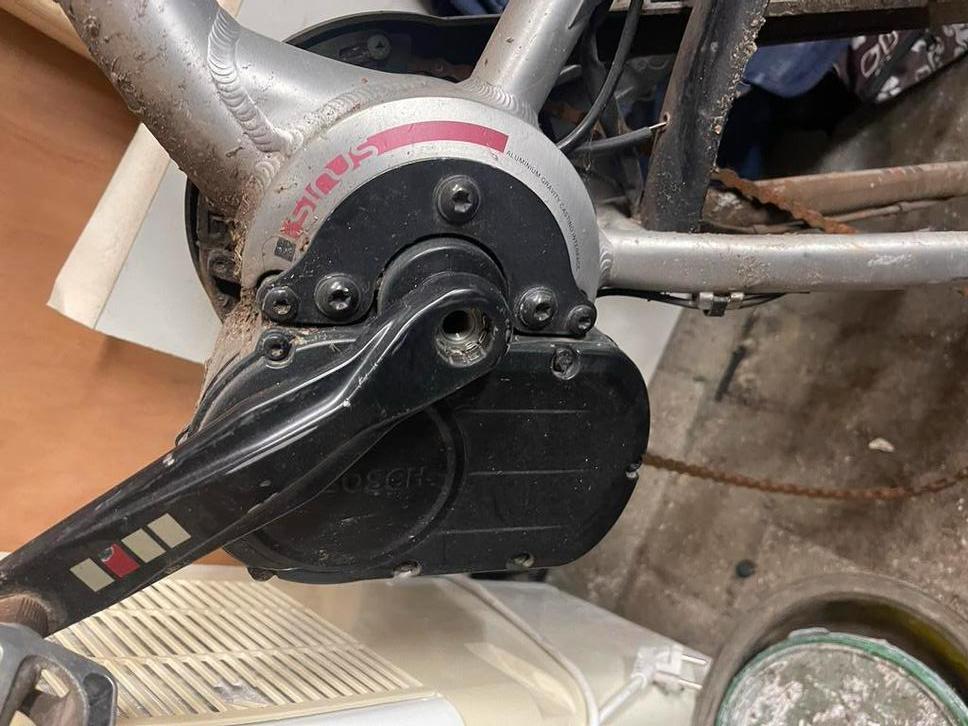 Bosch MiddenMotor Gen1 Gratis fiets bij met sleutels, Auto-onderdelen, Accu's en Toebehoren, Ophalen of Verzenden, Gebruikt