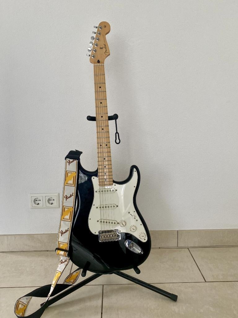 Fender Player Stratocaster Zwart, Ophalen, Gebruikt, Solid body, Fender