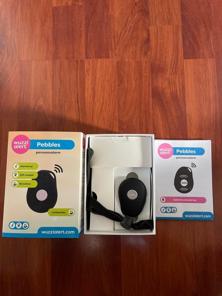 Wuzzi Alert Pebbles Persoonsalarm met GPS-tracker, Ophalen of Verzenden, Zo goed als nieuw