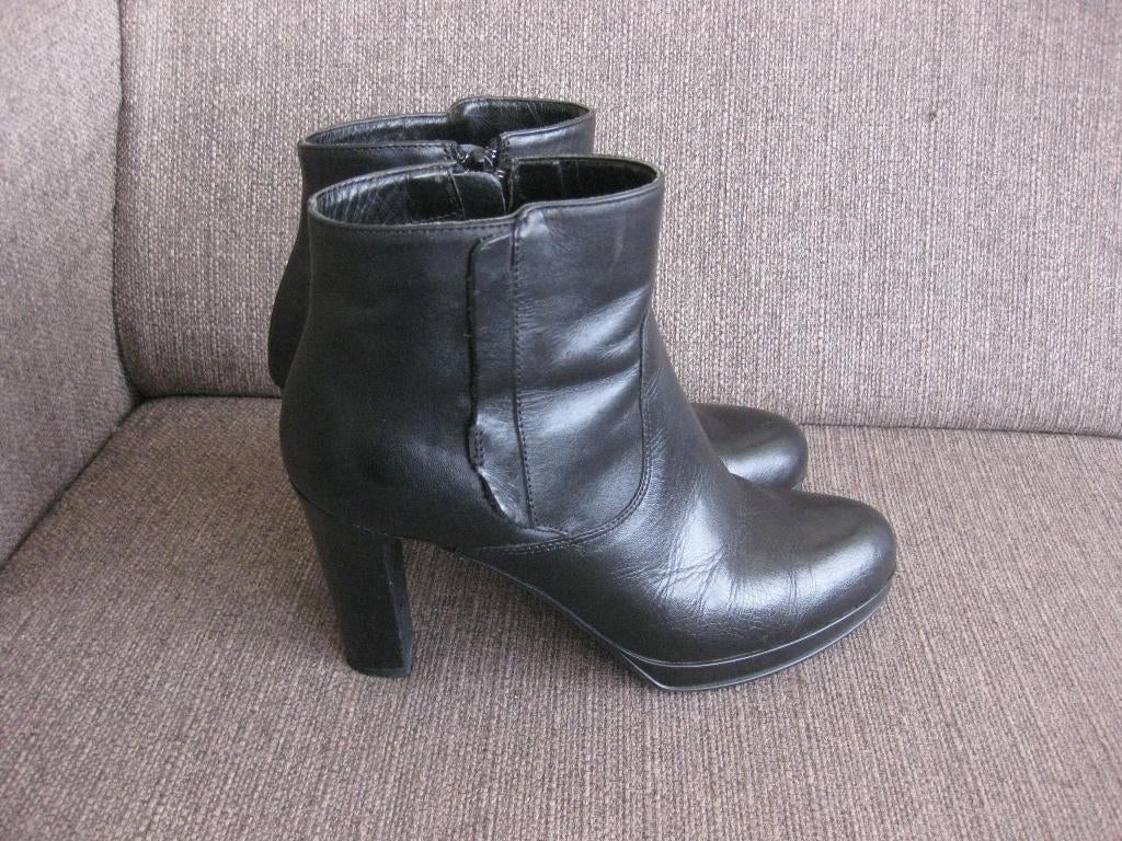 Zwarte leren enkellaarzen van Manas, maat 38, Verzenden, Zwart, Lage of Enkellaarzen, Manas