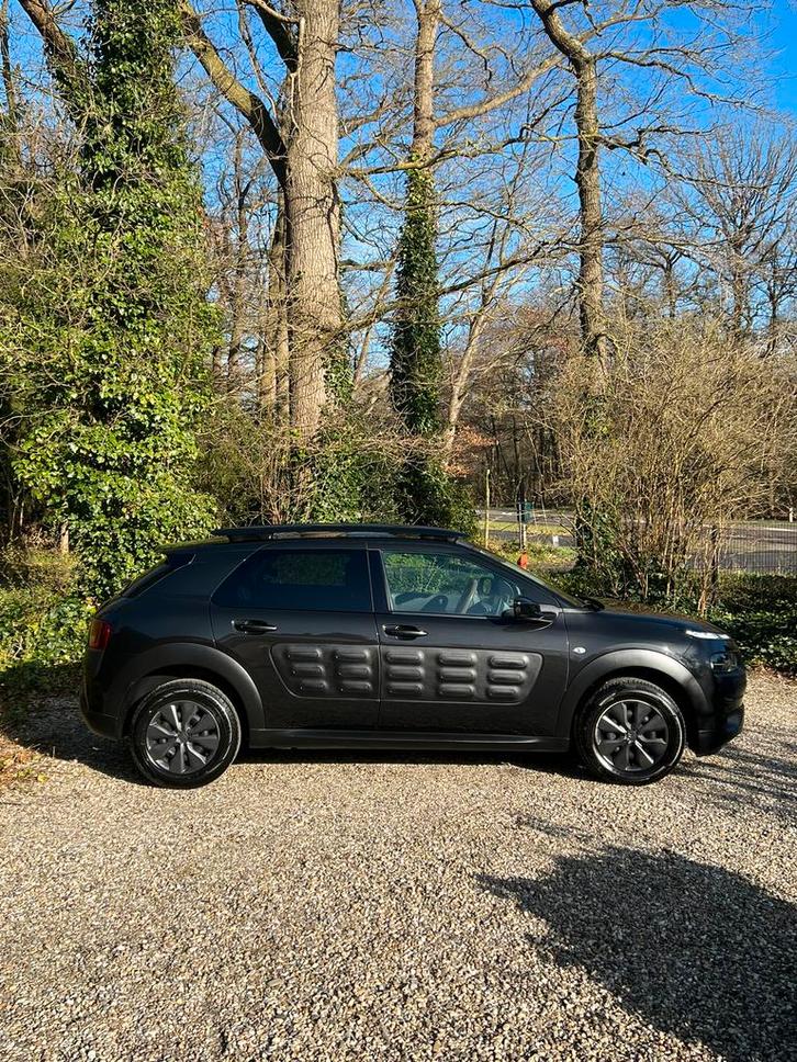 Citroën C4 Cactus 1.6 Blue HDI 100 Airdream 2014 Zwart, Auto's, Citroën, Particulier, C4 Cactus, Diesel, B, Hatchback, Handgeschakeld