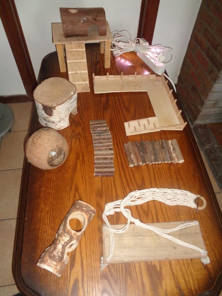 Houten hamster accessoires, Ophalen of Verzenden, Zo goed als nieuw, Speelgoed