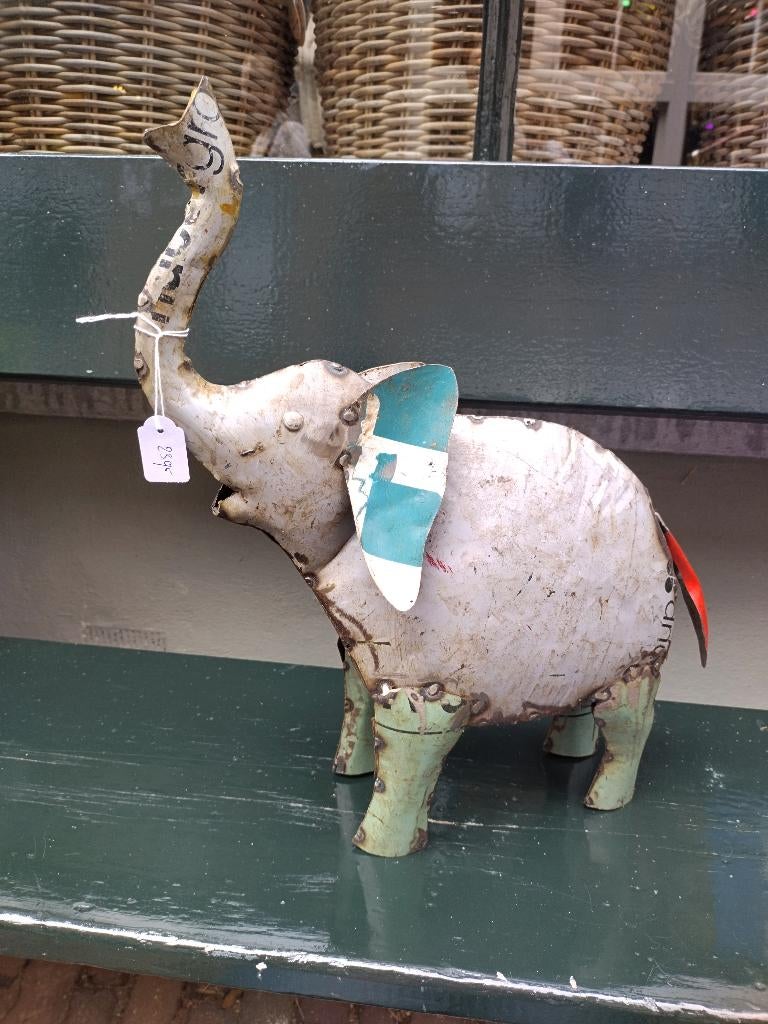 Olifant van gerecycled blik, Ophalen of Verzenden, Nieuw, Dier