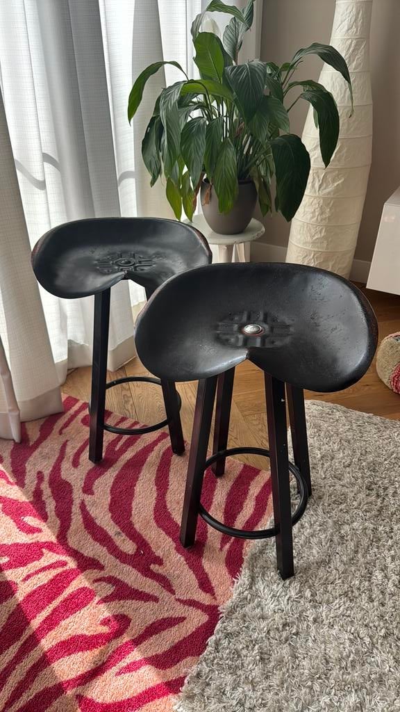 2 Bar krukken / cowboy krukken / zadel krukken, Ophalen, Zo goed als nieuw, Staal