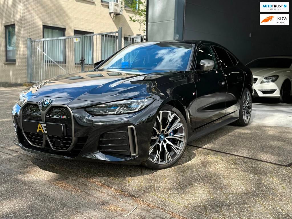 BMW I4 M50 M-Sport High Executive 84KWH 544PK Pano|Laser HUD, Auto's, BMW, Adaptive Cruise Control, Gebruikt, 110 €/maand, Zwart