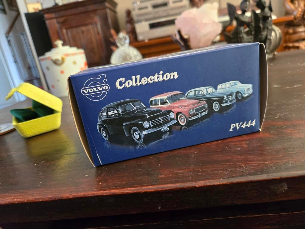 Volvo PV444 schaalmodel 1:43, Hobby en Vrije tijd, Modelauto's | 1:43, Ophalen of Verzenden