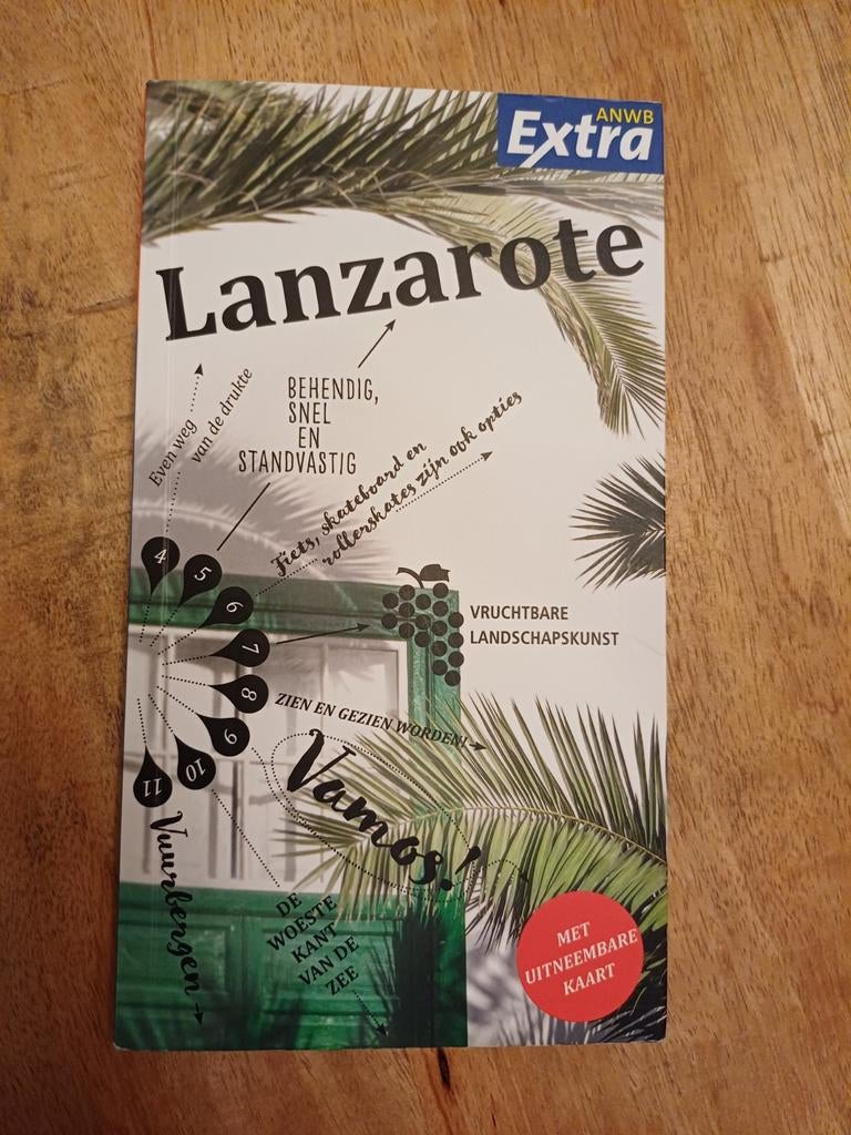 Reisgids ANWB extra Lanzarote, Europa, Ophalen of Verzenden, Zo goed als nieuw, Reisgids of -boek