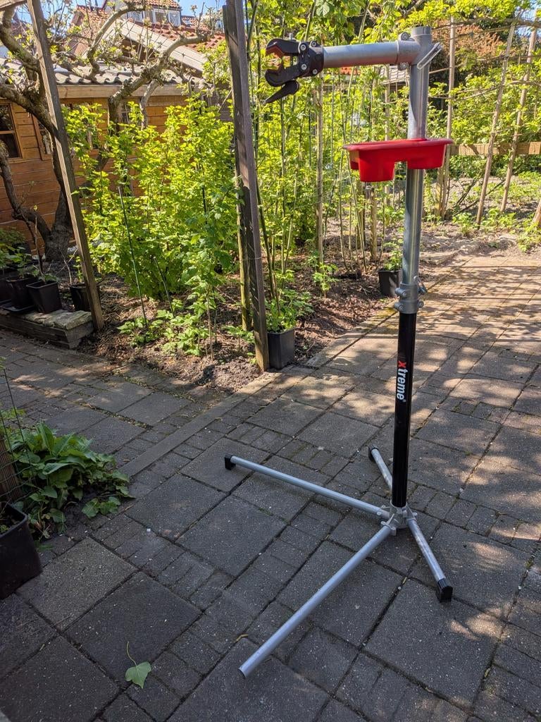 Montage standaard voor onderhoud fiets, Fietsen en Brommers, Fietsaccessoires | Fietsgereedschap, Ophalen, Gebruikt, Overig gereedschap