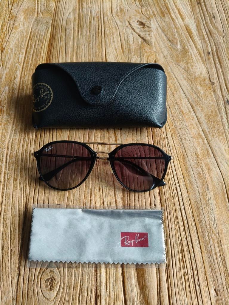 Ray-Ban dames zonnebril, Sieraden, Tassen en Uiterlijk, Zonnebrillen en Brillen | Dames, Ophalen of Verzenden, Zo goed als nieuw