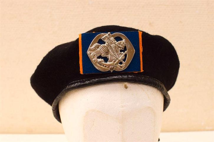 Baret met Embleem 48660, Kleding | Heren, Hoeden en Petten, Gedragen, Ophalen of Verzenden