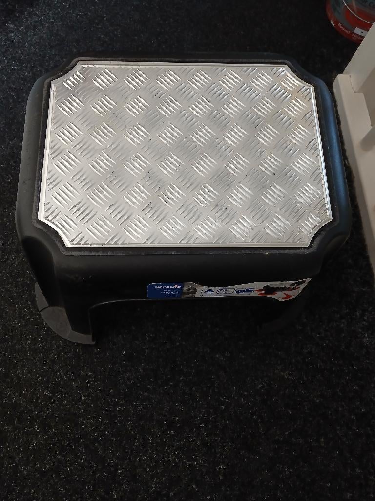 Caravan opstapje, Ophalen, Zo goed als nieuw