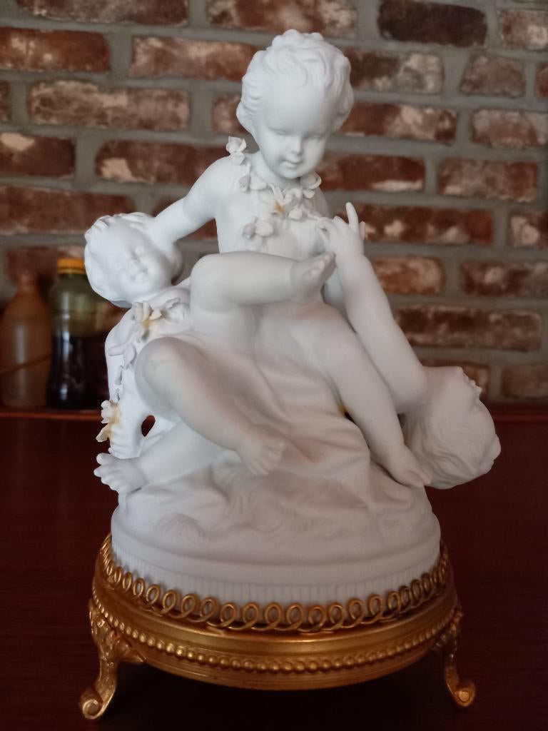 Unterweissbach Spelende Kinderen/Putti, Ophalen