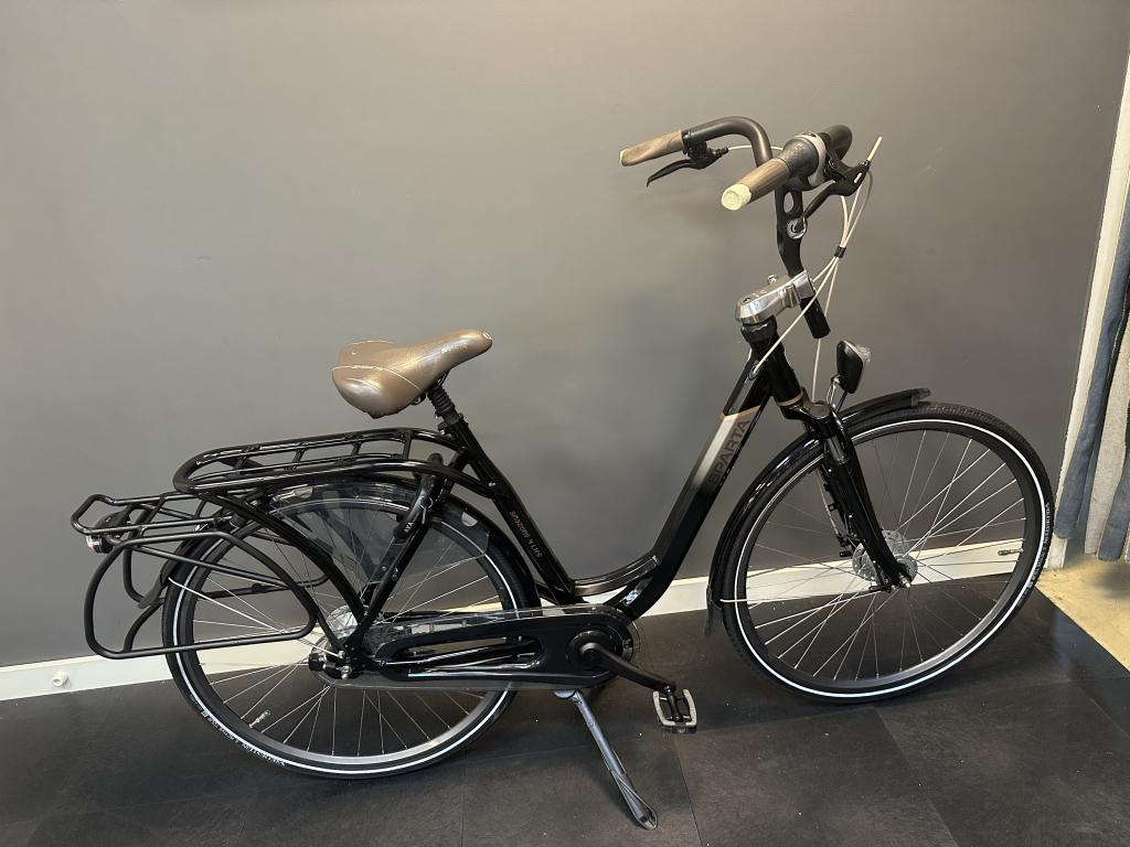 Sparta Amazone moederfiets  7 versnellingen zwart 53 cm, Fietsen en Brommers, Fietsen | Dames | Moederfietsen, Sparta, Niet ingevuld
