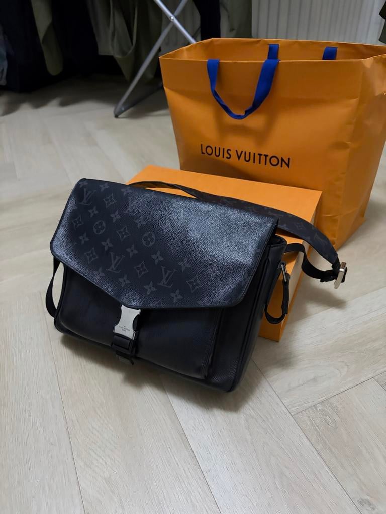 Originele Louis Vuitton heren tas - Zwart Monogram, Sieraden, Tassen en Uiterlijk, Tassen | Schoudertassen, Overige merken, Gebruikt