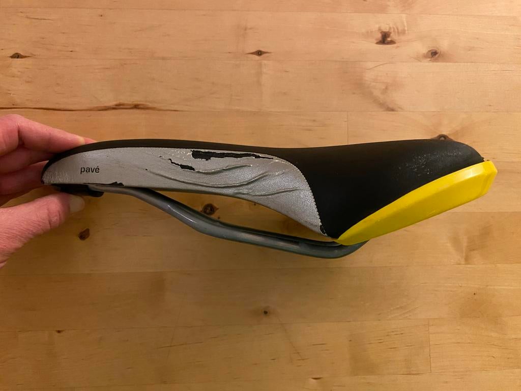 Pave fietszadel, Gebruikt, Kunststof, Ophalen of Verzenden, Zadel