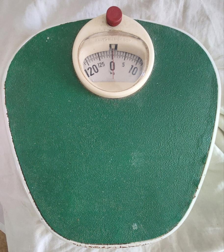 Vintage Analoge Personenweegschaal - Groen, Witgoed en Apparatuur, Weegschalen, Gebruikt, Analoog, 100 kg of meer, Ophalen of Verzenden