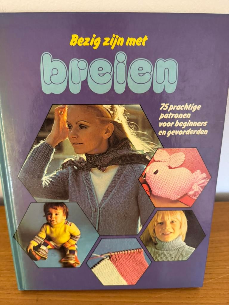 Vintage breiboek, Verzamelen, Ophalen of Verzenden, Huis en Inrichting