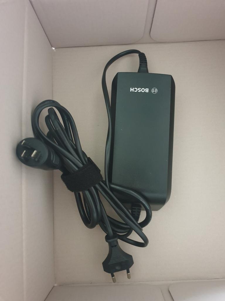 Fiets gazelle oplader Bosch, Fietsen en Brommers, Fietsaccessoires | Fietsaccu's, Ophalen of Verzenden