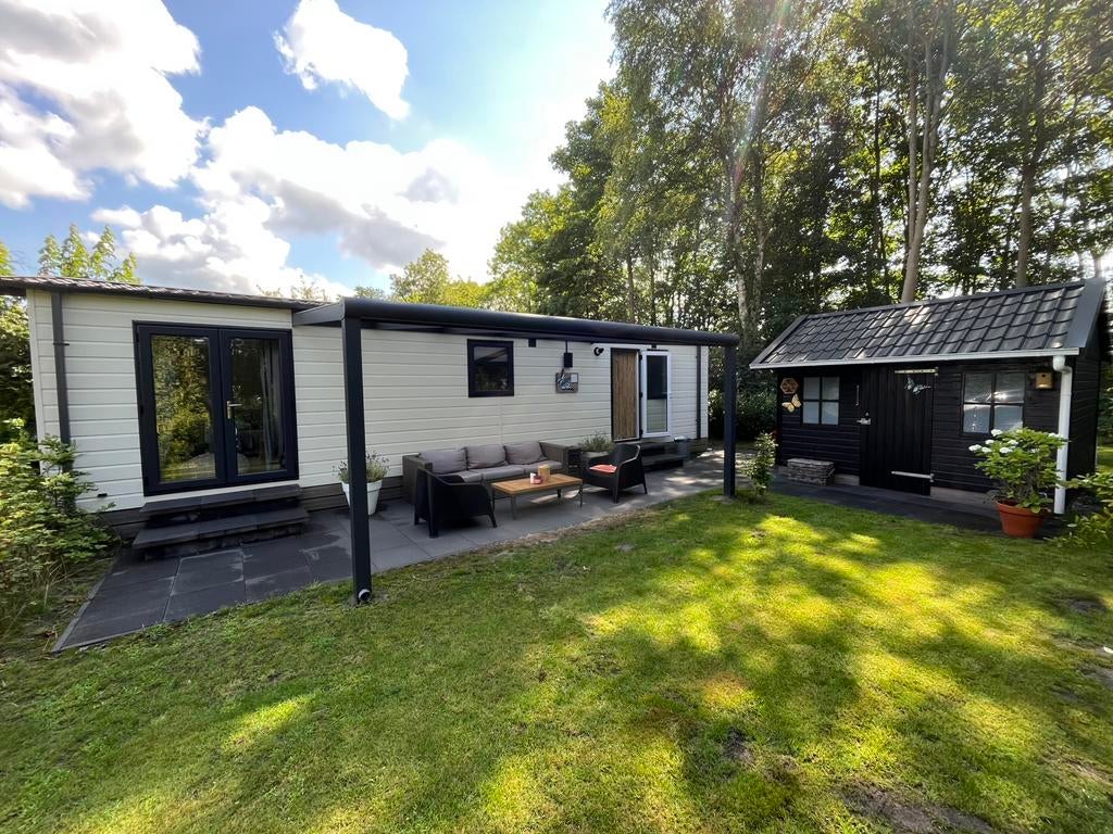 Te koop mooie stacaravan in friesland met veel privacy, Caravans en Kamperen, Tot en met 4