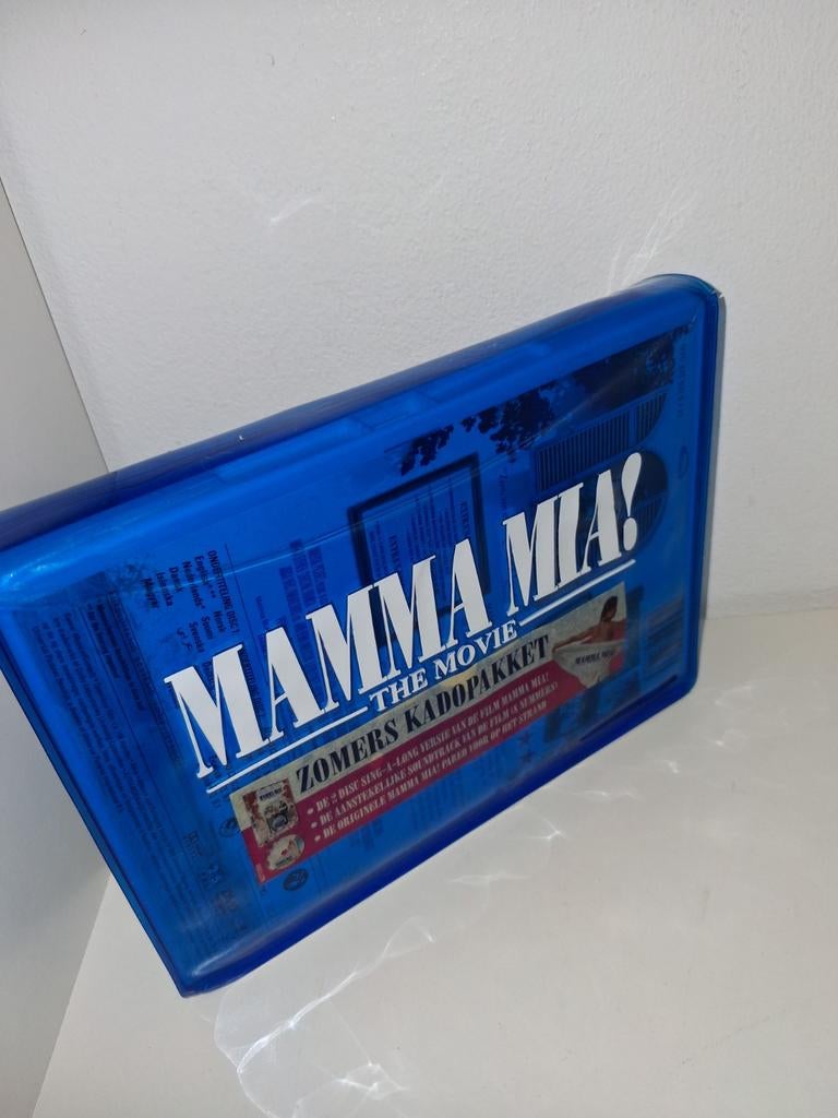 Mamma Mia! The Movie Zomers Kadopakket DVD, Alle leeftijden, Verzenden, Zo goed als nieuw, Boxset
