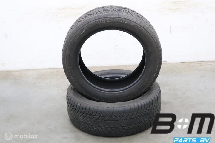 2 x 2255518 102V Bridgestone Blizzak LM001 met 4mm 225 55 18, Auto-onderdelen, Banden en Velgen, Gebruikt, Band(en)