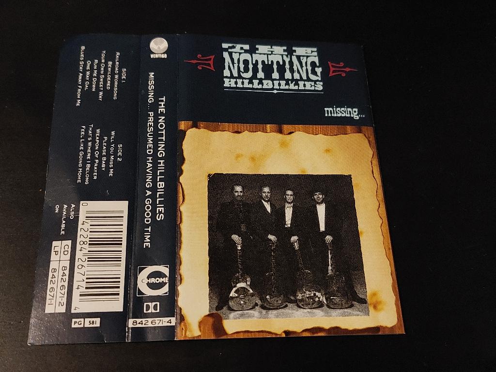 THE NOTTING HILLBILLIES - MISSING…PRESUMED HAVING A ... (MC), Cd's en Dvd's, Cassettebandjes, Zo goed als nieuw, Origineel, Jazz en Blues