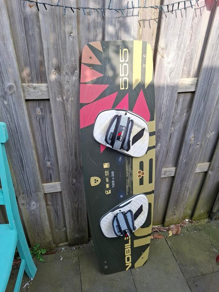 Nobile kiteboard, Watersport en Boten, Kitesurfen, Twintip, Ophalen, Gebruikt, Kiteboard