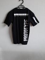 Nik & Nik jongens shirt zwart met opdruk maat 12 ofwel 152., Nik&Nik, Ophalen of Verzenden, Zo goed als nieuw, Shirt of Longsleeve