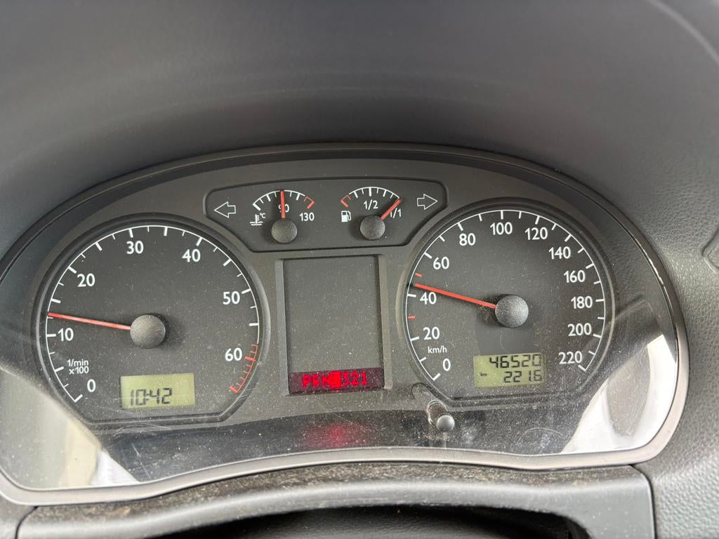 Volkswagen Polo  Automaat Grijs, Auto's, Volkswagen, 74 pk, 49 €/maand, Origineel Nederlands, Particulier