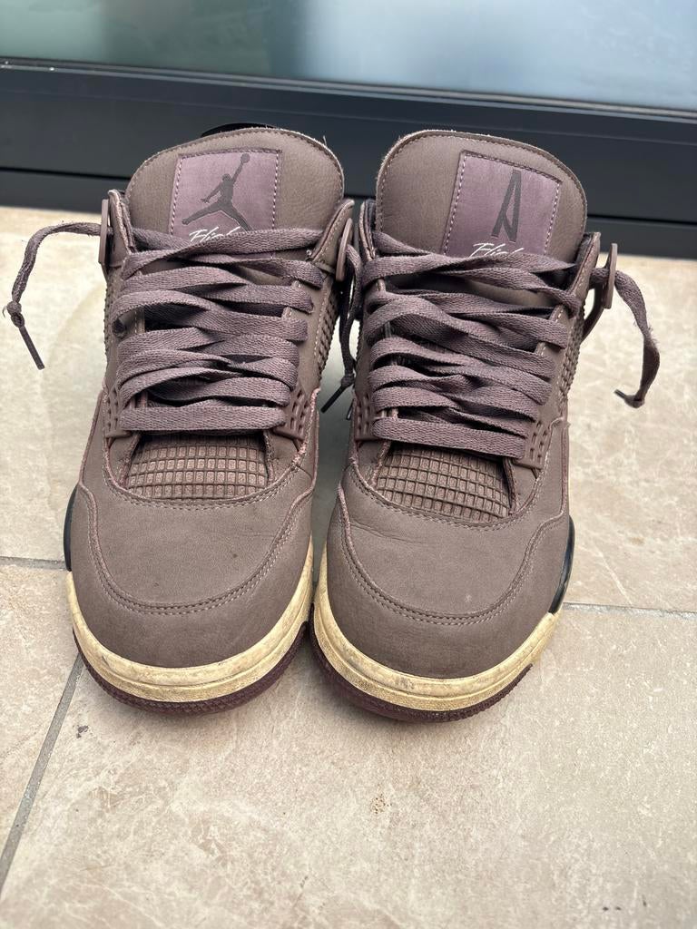 Jordan 4 A Ma Maniére - Maat 42.5, Kleding | Heren, Schoenen, Ophalen of Verzenden, Gedragen, Overige kleuren, Sneakers of Gympen