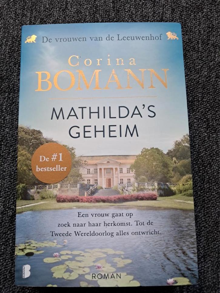 Corina Bomann - Mathilda's geheim, Boeken, Literatuur, Zo goed als nieuw, Europa overig, Ophalen of Verzenden