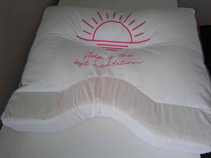 Gilder Zen Support neksteun kussen medium z.g.a.n., Huis en Inrichting, Slaapkamer | Beddengoed, Zo goed als nieuw, Kussen, Eenpersoons