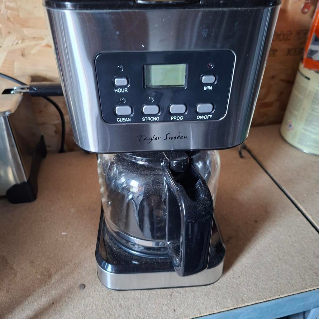 Taylor Swoden koffiezetter met pond koffie er gratis bij, Witgoed en Apparatuur, Koffiezetapparaten, 10 kopjes of meer, Ophalen