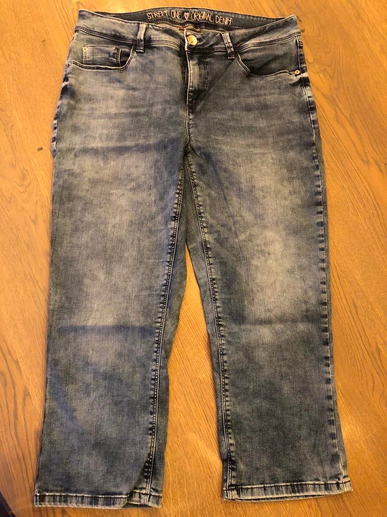 Capri jeans stretch Street One 33/22, Ophalen of Verzenden, Zo goed als nieuw, Blauw, W33 - W36 (confectie 42/44)