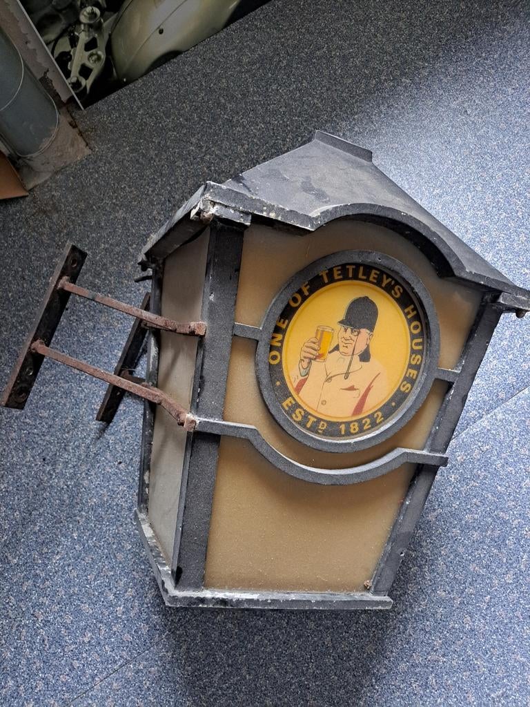 Zware Engelse pub buitenlamp - Tetley's Houses, Ophalen of Verzenden