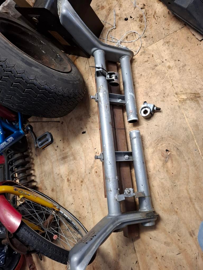 vw kever buggy vooras inclusief adjusters., Auto-onderdelen, Ophalen