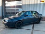 Alfa Romeo 155 1.8 T.Spark Graduate, Auto's, Alfa Romeo, Gebruikt, 4 cilinders, Bedrijf, Handgeschakeld
