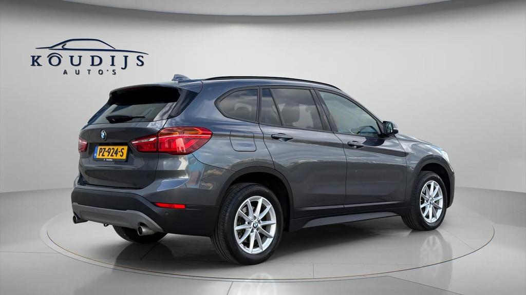 BMW X1 SDrive20i Executive, 1ste eigenaar, Auto's, BMW, 1998 cc, Euro 6, Origineel Nederlands, Bedrijf