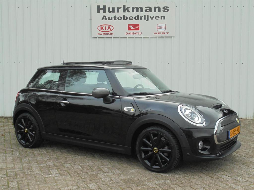 Mini Mini 3-Deurs (f56) COOPER S ELECTRIC PANODAK/NAVI/CAMER, Automaat, 4 stoelen, Geïmporteerd, Te koop