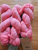 Urth Yarns Harvest Fingering - Cherry (3 strengen), Ophalen of Verzenden