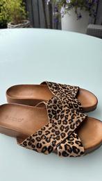 Geel/ Goud slipper Bull Boxer maat 41. Nieuw, Slippers, Geel, Nieuw, Ophalen of Verzenden