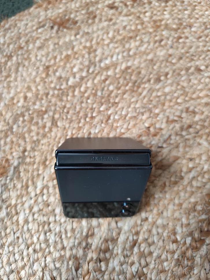 Samsung Galaxy Z Flip 4 - Zwart (reparatie)., Telecommunicatie, Mobiele telefoons | Samsung, Gebruikt, Galaxy Z Flip, 128 GB, Zonder abonnement