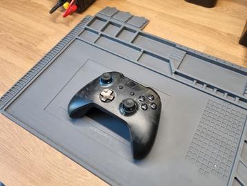 Xbox One S controller - Limited PUBG edition beschikbaar voor biedingen