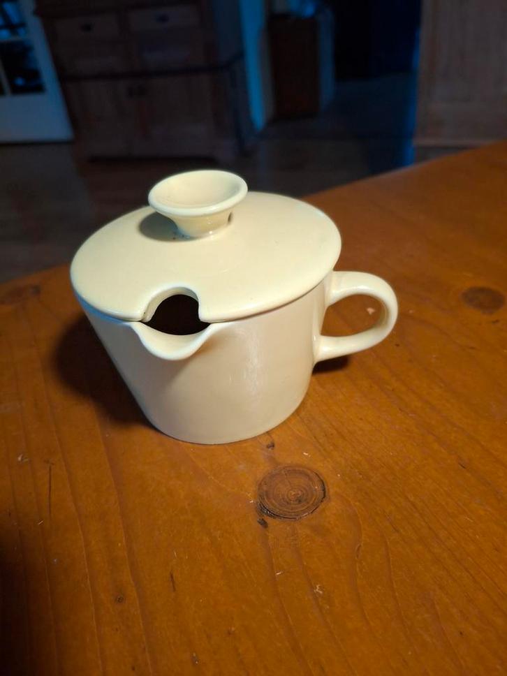Vintage lichtgeel melkkannetje, Arabia Teema?, Huis en Inrichting, Keuken | Servies, Ophalen of Verzenden