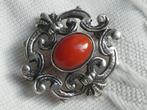 Zilveren broche met grote bloedkoraal, Sieraden, Tassen en Uiterlijk, Antieke sieraden, Verzenden, Zilver, Broche, Met edelsteen