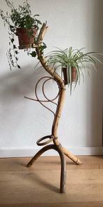 Vintage rotan plantenstandaard met slangenkop, Huis en Inrichting, Woonaccessoires | Overige, Zo goed als nieuw, Ophalen